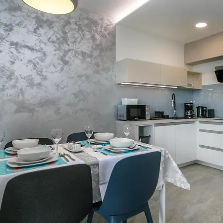 2a Partment Rukavina * Njivice