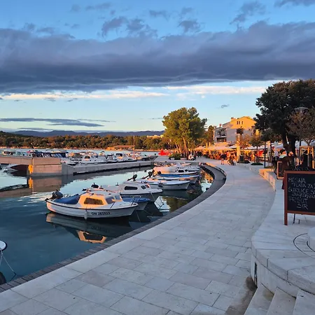 2a Partment Rukavina