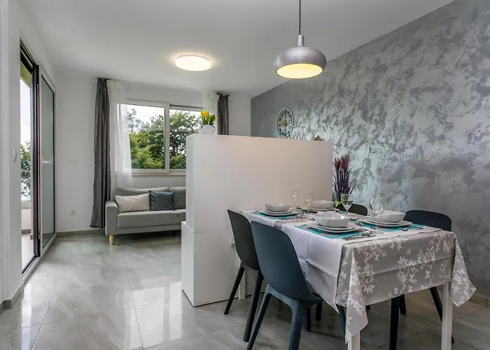 2a Partment Rukavina Appartamento *