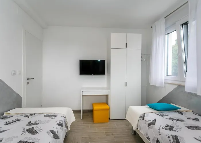 2a Partment Rukavina